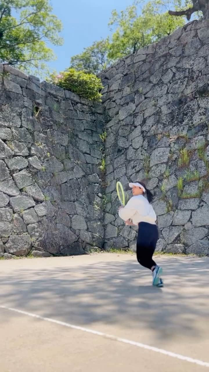 宇野真彩のインスタグラム：「テニス女子サークル (@tennisgirls.jp )をきっかけに、テニスの楽しみ方が自分の中で大きく変わった👭💖🎾 ️今日も一日お疲れ様でした🍻!!」