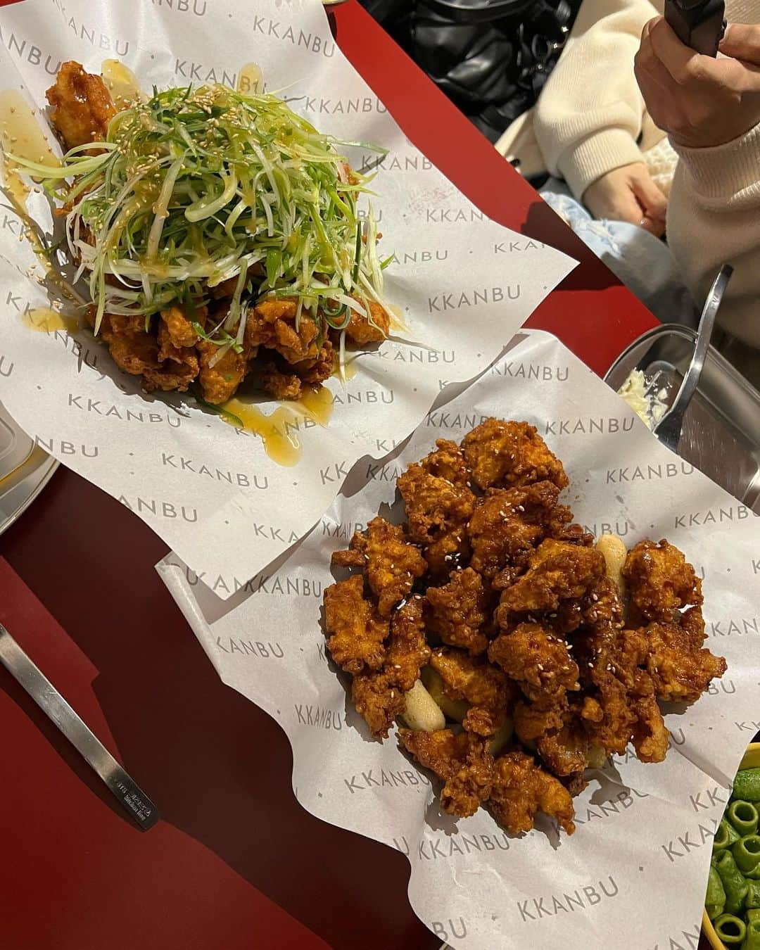 ヒョクさんのインスタグラム写真 - (ヒョクInstagram)「韓国で僕の大好きな食べ物達🇰🇷🍴 このメニューの名前分かりますか？  #ヒョク#韓国#韓国人」5月3日 18時19分 - hyuk.0115