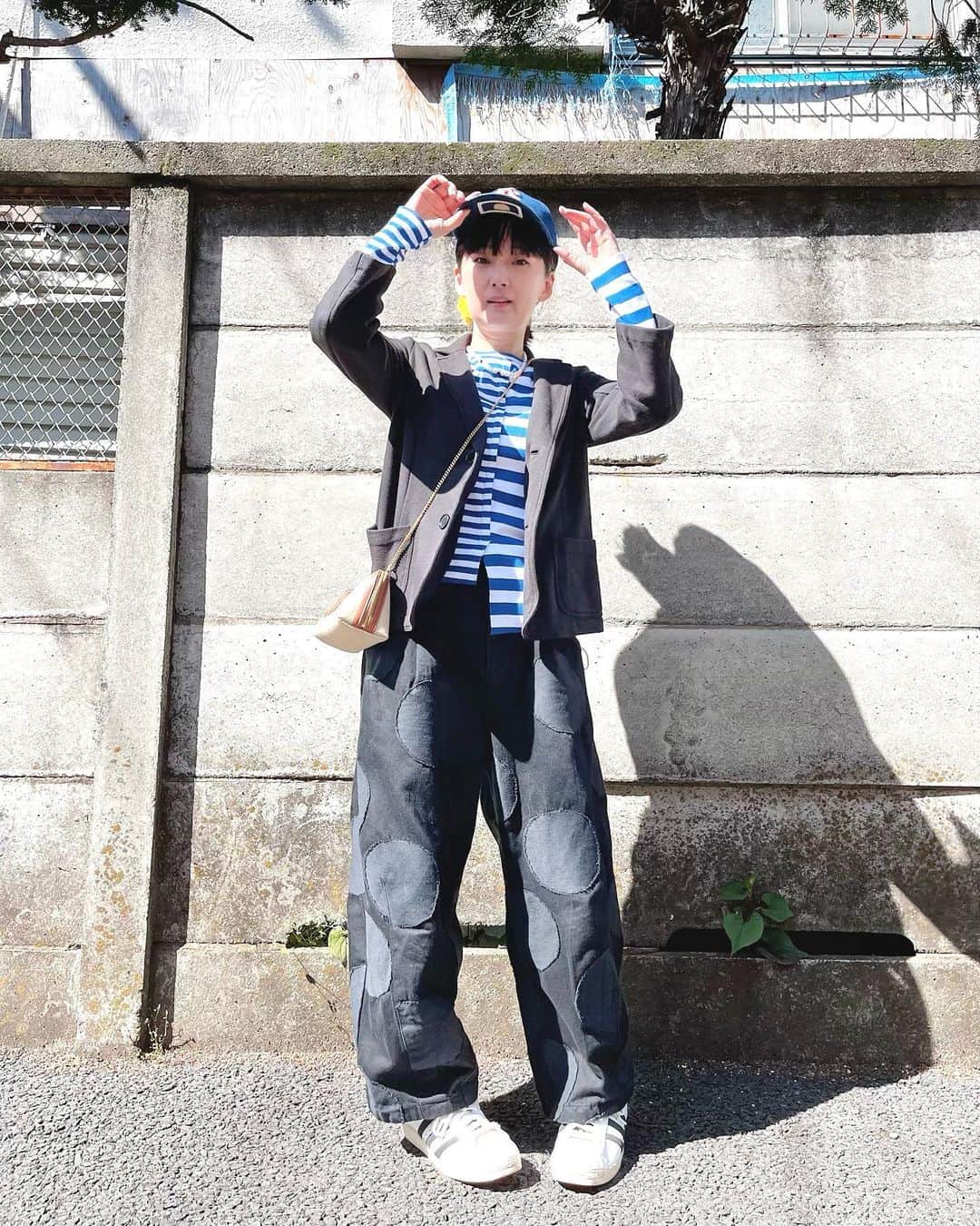 千秋さんのインスタグラム写真 - (千秋Instagram)「やりたくないことはもうしないんだ👋🏻 もういいでしょ？ #私服 韓国の東大門で買ったボーダーは使える💙🤍」5月3日 18時45分 - chiaki77777