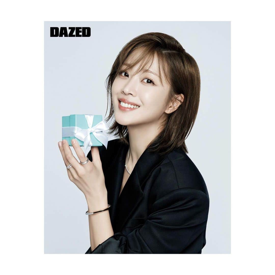 チョ・ボアのインスタグラム：「. #TiffanyAndCo #HappyMothersDay」