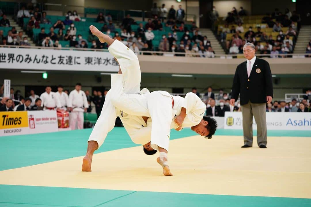 羽賀龍之介のインスタグラム：「Uchimata 内股(うちまた)」