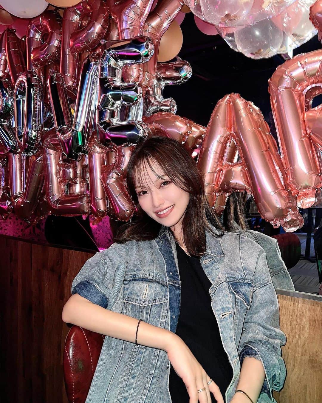 のインスタグラム：「. ビアポン習得した日🪿♡ . バルーンあってバースデーみたいになっちゃったw . #GW」