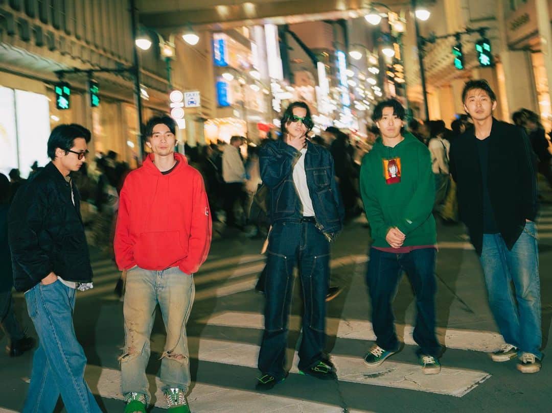 バトシンのインスタグラム：「Cool」