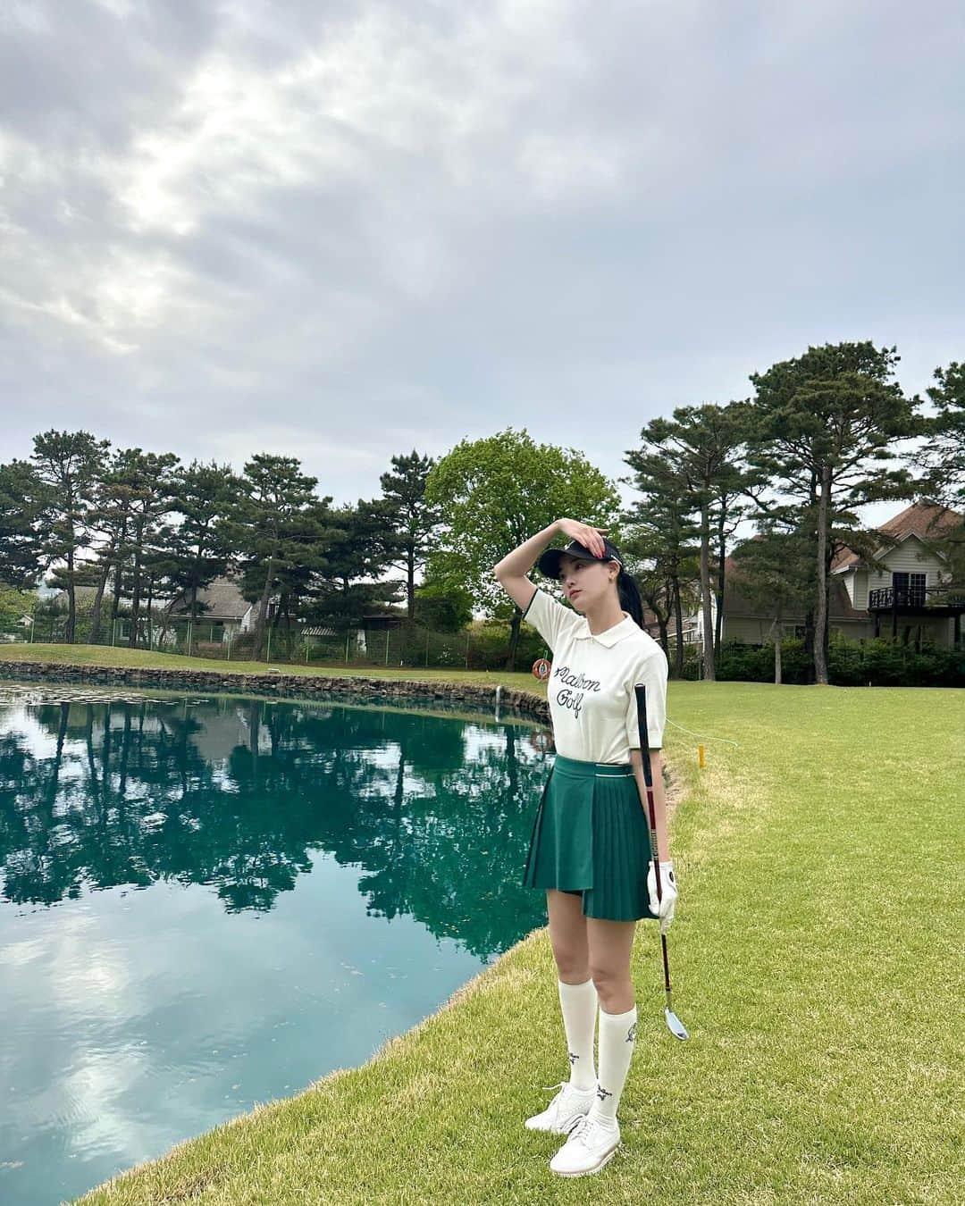 ジュヨン さんのインスタグラム写真 - (ジュヨン Instagram)「💚💚💚행복한 라운딩 ⛳️❤️❤️❤️  #무신사골프 #말본골프 #더그린컵」5月3日 19時17分 - jupppal