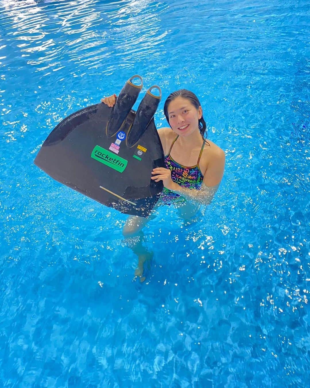 髙津奈々のインスタグラム：「❤️‍🔥🐬🏅🐋❤️‍🔥  明日から国内最高峰の大会  フィンスイミング日本選手権が始まります。  3日間開催で今年の日本一、  そしてアジア選手権日本代表をかけて闘います🔥  無料で観戦できるので、  是非お時間ある方は会場にお越し下さい✨☺️  今年も応援よろしくお願いします🙇‍♀️  #フィンスイミング #日本選手権 #アジア選手権  #選考大会　 #日本一 #finswimming #アスリート　 #日本代表」