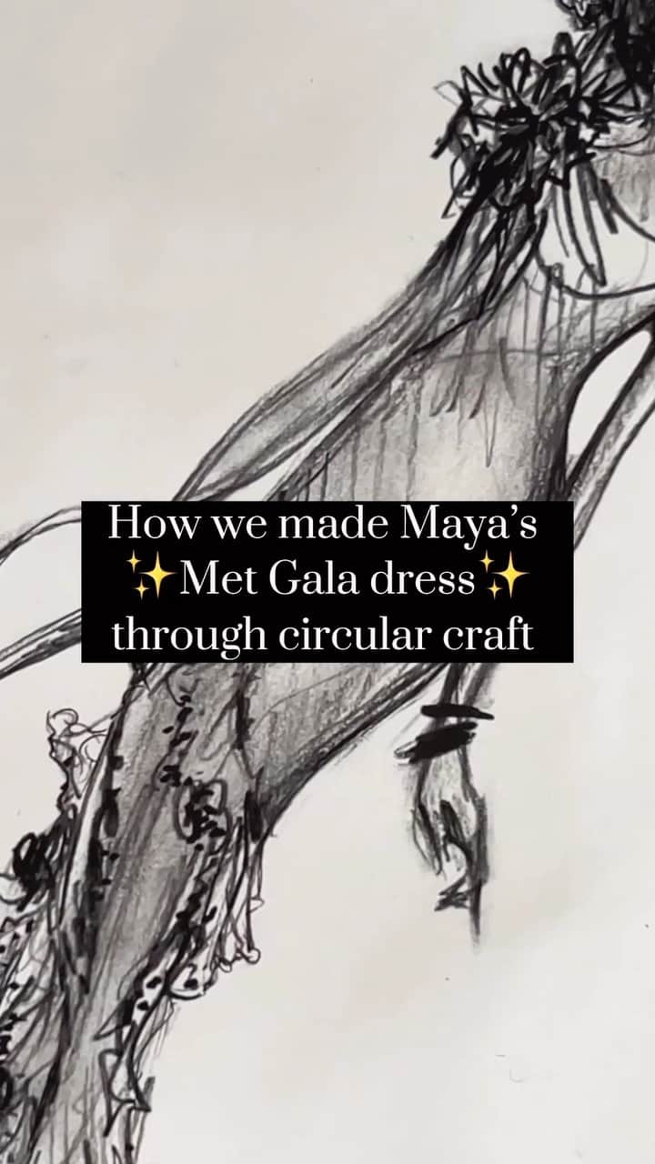 のインスタグラム：「Come along with us and Maya Penn, a member of the Coachtopia community and Gen Z environmental climate activist, as we give you a look into the making of her Met Gala + @coachtopia dress. 👗 ✨ #CoachNY #Coachtopia #SustainableFashion #MetGala」
