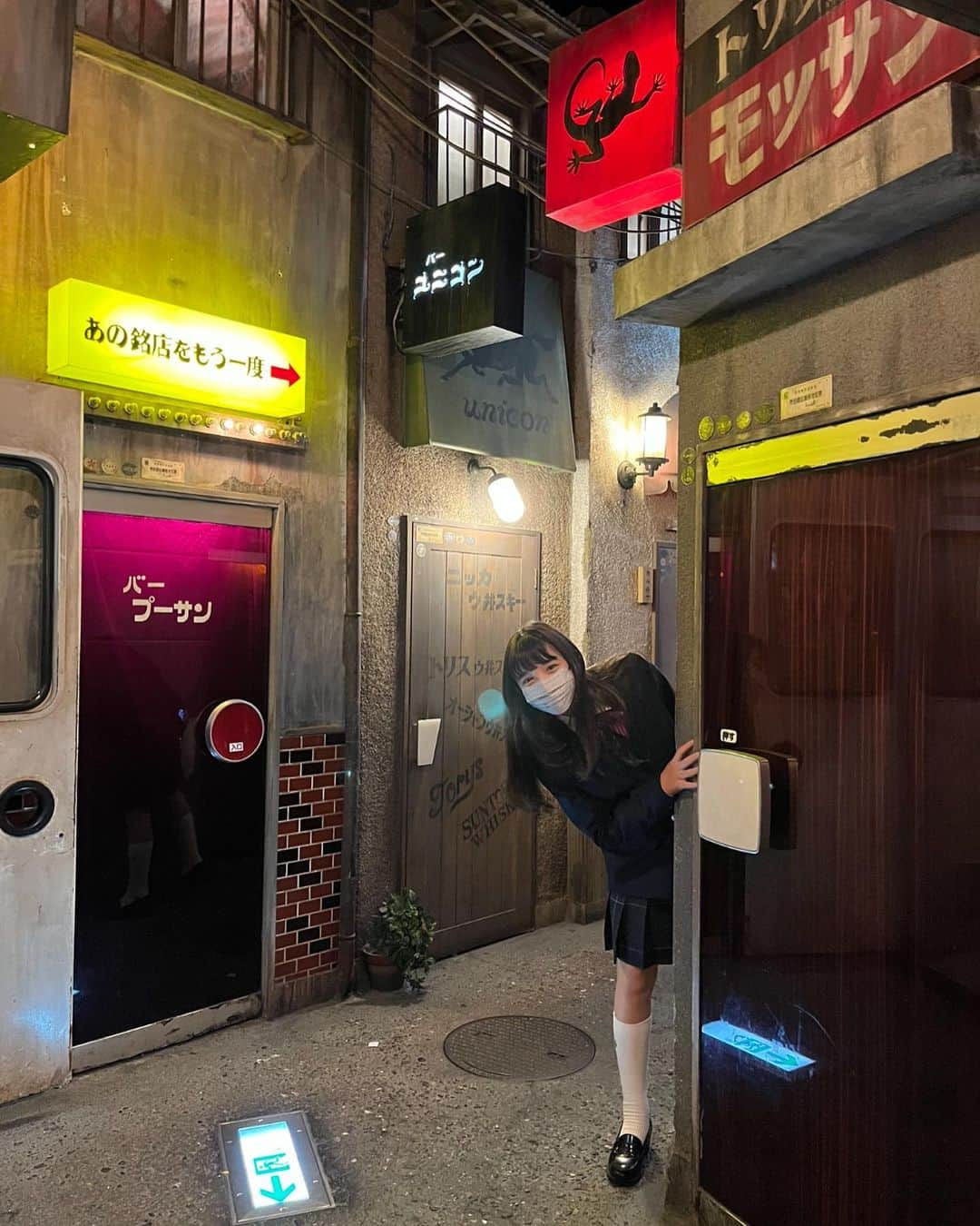 松尾そのまさんのインスタグラム写真 - (松尾そのまInstagram)「春休みの思い出②  ラーメン博物館🍜 3軒行きたかったけど、 美味しすぎて、 スープも飲んだら 2軒しかいけなかったぁ💦 レトロな街並みが可愛かったー  みなさん大型連休いかがお過ごしですか？？  私は、美味しいもん食べての〜んび〜り〜🎶  ではでは、 素敵な連休を〜✨ あっ、 休みじゃない方も 素敵な日になりますように〜✨  #ラーメン博物館 #横浜 #春休み #思い出 #ラーメン #大好き #なんちゃて制服  #松尾そのま #12歳 #中学生 #avex  #エイベックス #子役 #キッズモデル  #kidsmodel #instakids #ig_kids #天才てれびくん #天てれ #30周年 #nhk #eテレ　#てれび戦士 #見逃し配信 #nhkプラス #535 #じぶんらしく #笑顔 #がんばります #感謝」5月3日 21時44分 - sonopy526