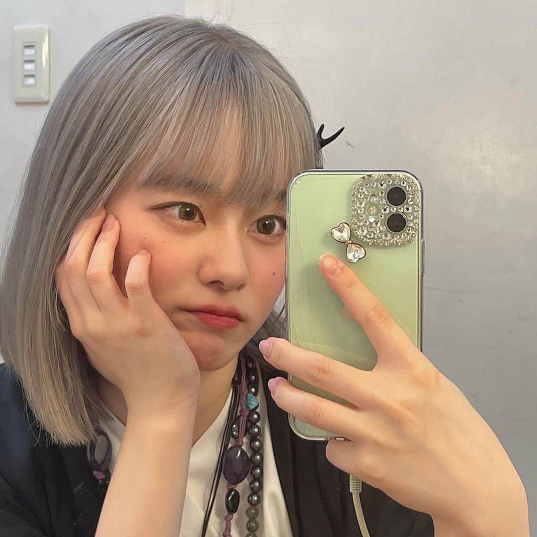 平瀬美里のインスタグラム：「#魔銃ドナーかんなぎ 初日迎えました⛩ ご観劇頂いた皆さんありがとうございました🥺お話も出来て嬉しかった〜🫶🏻🫶🏻 明日は黒組の初日(՞ ܸ. .ܸ՞)︎♡18:00~からだよ〰️」