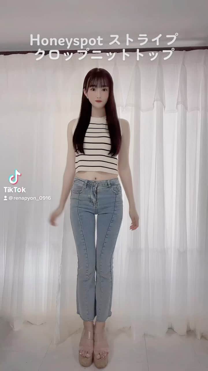 川上礼奈のインスタグラム：「. 《SHEIN》着回しカジュアルコーデ3選🐰🌻 pantsは《Honeyspot フレアレッグジーンズ ウォッシュド 擦り付け柄ヘム》ハイウエストで美脚効果😳🌟 #shein #sheinコーデ #shein購入品 #プチプラコーデ」