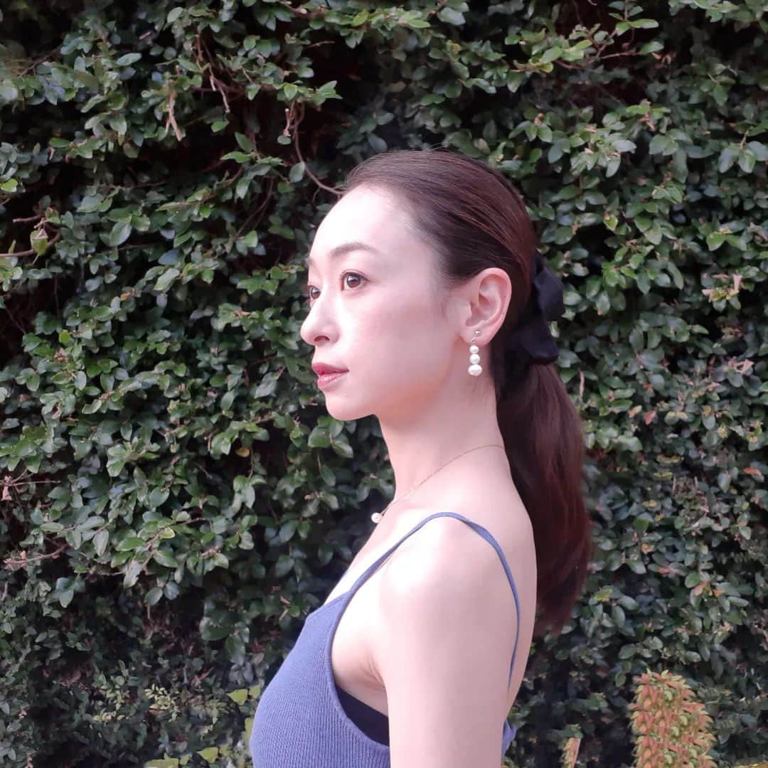 瞳ゆゆのインスタグラム：「急遽、川口オートレース中継、アシスタントの代役を務めることになりました🏍️  明日からの、 4～6日、7日～9日、15日～18日に出演します。  温かく見守ってください🏁  #オートレース #アシスタント #宝塚og #宝塚」