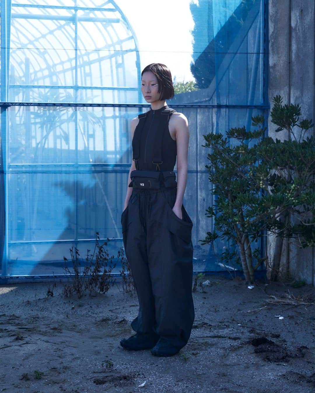 ワイスリーのインスタグラム：「Capturing collective memories.  The serene meets behind the scenes, in a selection of off-camera moments from the making of @adidasy3 Chapter 2.  The Chapter 2 collection is available now at adidas.com/y-3, on CONFIRMED, in store and through select retailers.  #adidas #Y3 #YohjiYamamoto」