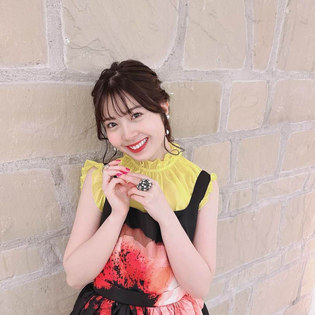 のインスタグラム：「GOLDEN DESIRE NIGHTにご来場して下さった方、 配信を観てくださった方、 本日は誠にありがとうございました！   短い時間ではありましたが、 今日の思い出は宝物です‪‪❤︎‬ ⸒⸒  ゴールデンウィークの良い思い出になりましたでしょうか？ なれていたら嬉しいなっっっ！！  声出しがまだ難しいという中で、 ペンライトや拍手でたくさん反応をしてくださって、 とても力になりましたし嬉しかったです！ やっぱり目に見えるリアクションというものは 最高にたまらんっっ✨✨✨✨✨  本日は本当にありがとうございました！  本編、そして映画もありますので、 引き続き仮面ライダーギーツをよろしくお願いいたします！  明日のメンバー頑張ってね✨」