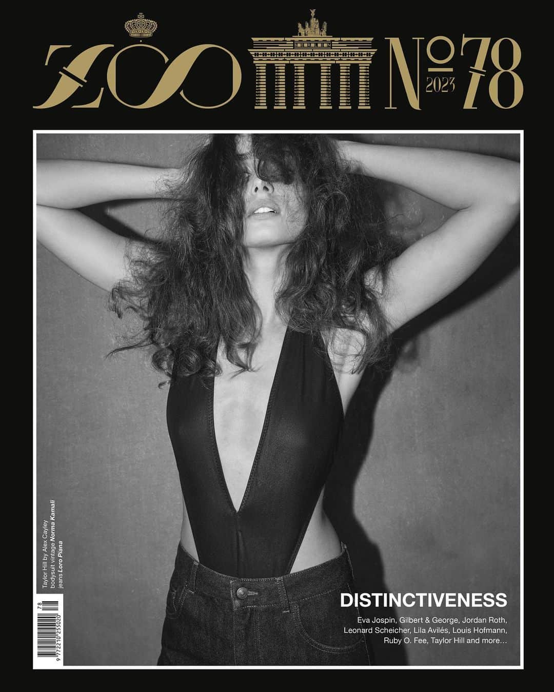 ZOO Magazineさんのインスタグラム写真 - (ZOO MagazineInstagram)「Zoo Magazine #78: Distinctiveness  Taylor Hill by Alex Cayley  Shot exclusively for Zoo Magazine #78  Taylor wears: Bodysuit vintage Normal Kamali @normakamali Jeans Loro Piana @loropiana  Photographer: Alex Cayley @alexcayleystudio Model: Taylor Hill @taylor_hill @imgmodels Fashion Director: Joanne Blades @joanneblades @artdeptagency  Hair: Rolando Beauchamp @robeauhair @thewallgroup Makeup: Mariel Barrera @mariel_barrera @thewallgroup Photographer’s Assistant: Angela Cholomondeley  Fashion Assistant: William Noguchi Producer: Amanda Craft @amandacrayons  #ZOO78 #ZooMagazine #SandorLubbe #Fashion #Photography #FashionPhotography #FashionStory #SS23 #TaylorHill #AlexCayley #JoanneBlades #loropiana #normakamali」5月3日 23時28分 - zoomagazine