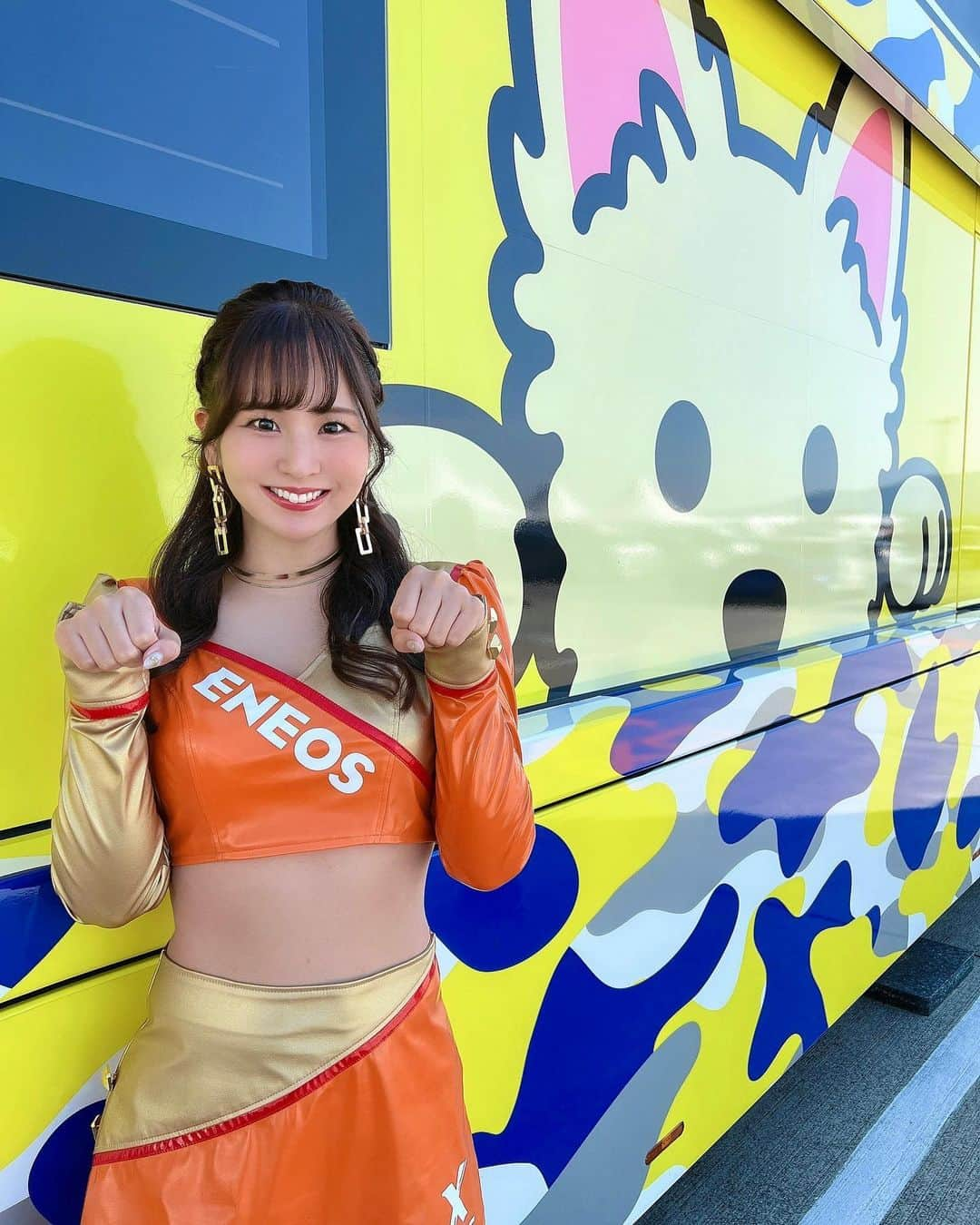 安田七奈さんのインスタグラム写真 - (安田七奈Instagram)「SUPEPGT 第2戦🗻 TGR TEAM ENEOS ROOKIEの 応援ありがとうございました👍‼︎  明日の決勝は 4番グリッドからスタートします‼︎  14号車の勝利のために より一層熱い応援 よろしくお願いします😉🧡‼︎  一気に コロナ前に戻ったサーキットは みんなと過ごす時間が増えて 幸せの極みでした😭 やっぱりレースが好きだし サーキットが好きだし 14号車 TGR TEAM ENEOS ROOKIEで レースクイーンというお仕事を させていただけることに幸せを感じ 噛み締めました🫶‼︎  文字通りワンチームで戦う 14号車の家族の皆さん！ 明日も 思いっきり楽しみましょう😆‼︎  ギャルオンも 声出しokみたいなので 『なーちゃ！！』と 『ジャンボ🤭‼︎』待ってるね🧡  それでは！明日の決勝も よろしくお願いします☺️  \ワンチーム！1.2.3 ジャンボ👍/  #SUPERGT #ENEOS #ROOKIERACING #安田七奈 #なーちゃ #レースクイーン #rq #ラウンドガール #グラビア #グラビアアイドル #グラドル #インスタグラビア#美乳 #水着 #ビキニ #ムチムチ #むちむち #セクシー #セクシー美女 #followme #japanese #japanesegirl #instagood #instalike #photooftheday #팔로우 #얼스타그램 #粉我 #非常好 ⠀ ⠀」5月4日 0時09分 - nana_yasuda