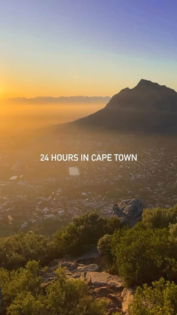 デルタ航空のインスタグラム：「Short on time but big on adventure? Here are some recommendations for how to spend a day in Cape Town, South Africa:   📍Lion’s Head: Start your day early with a hike up Lion’s Head to catch the sunrise. This popular hiking spot offers stunning views of the city and is the perfect place for a photo op.    📍Bo-Kaap: Known for its brightly painted houses and rich cultural heritage, take a walking tour through this vibrant neighborhood to learn about its history and admire the unique architecture.   📍V&A Waterfront: This popular shopping and entertainment district is a great place to grab lunch at one of the many restaurants, do some shopping, or take a boat trip to Robben Island, where Nelson Mandela was imprisoned for many years.    📍Kirstenbosch Botanical Gardens: Take a walk through these beautiful gardens and enjoy the natural beauty of Cape Town.    📍Table Mountain: End your day at Table Mountain, one of the city’s most iconic spots. Take the cable car to the top and soak in the breathtaking views.    Share any other must-sees in and around Cape Town in the comments ⬇️」
