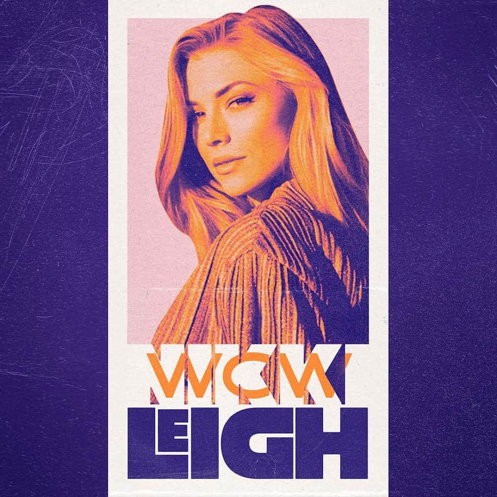 Nikki Leighさんのインスタグラム写真 - (Nikki LeighInstagram)「We’re dancing with @missnikkileigh today to celebrate her being our #WomanCrushWednesday 💃 If you’re a Whitney Houston lover, you’re gonna want to dance with her too! Check out why at sweetyhigh.com!」5月4日 2時11分 - missnikkileigh