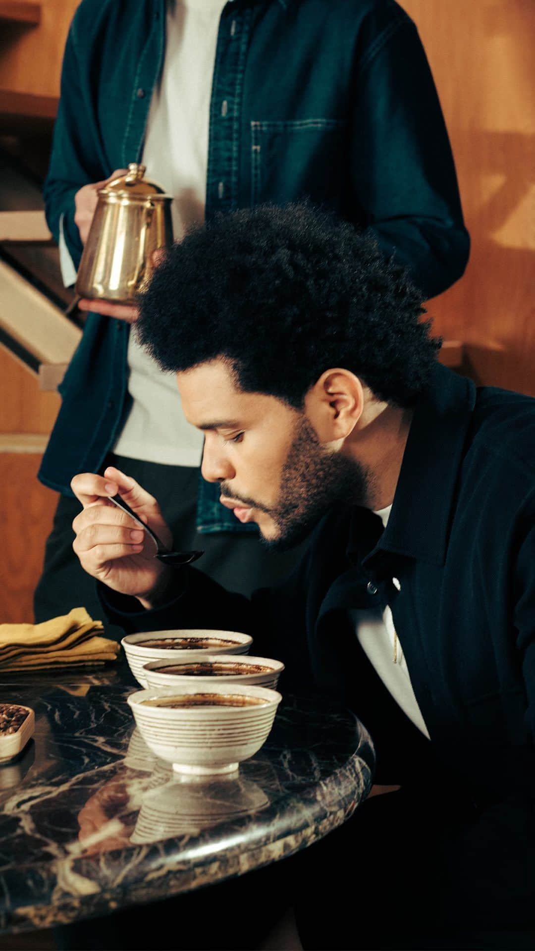 Blue Bottle Coffeeのインスタグラム：「Launching Samra Origins was always more than just a partnership - we wanted to showcase the best coffees from Ethiopian producers as a celebration of Abel’s (@theweeknd) heritage.  Named after his mother, Samra Origins was created to honor her homeland while supporting Ethiopia’s future generations.  Follow us to learn more about how we’re giving back to the country that has shaped the world of coffee. We’re truly excited about everything to come.」