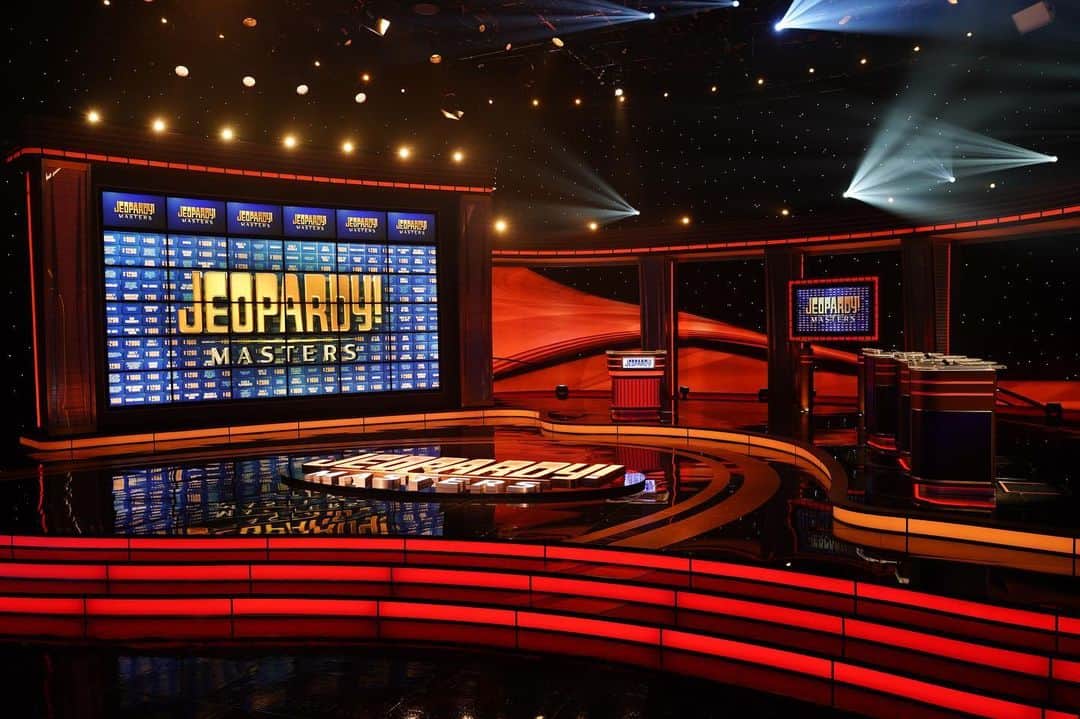 アメリカン・ブロードキャスティング・カンパニーのインスタグラム：「POV: You're setting the stage for #JeopardyMasters 🎬」