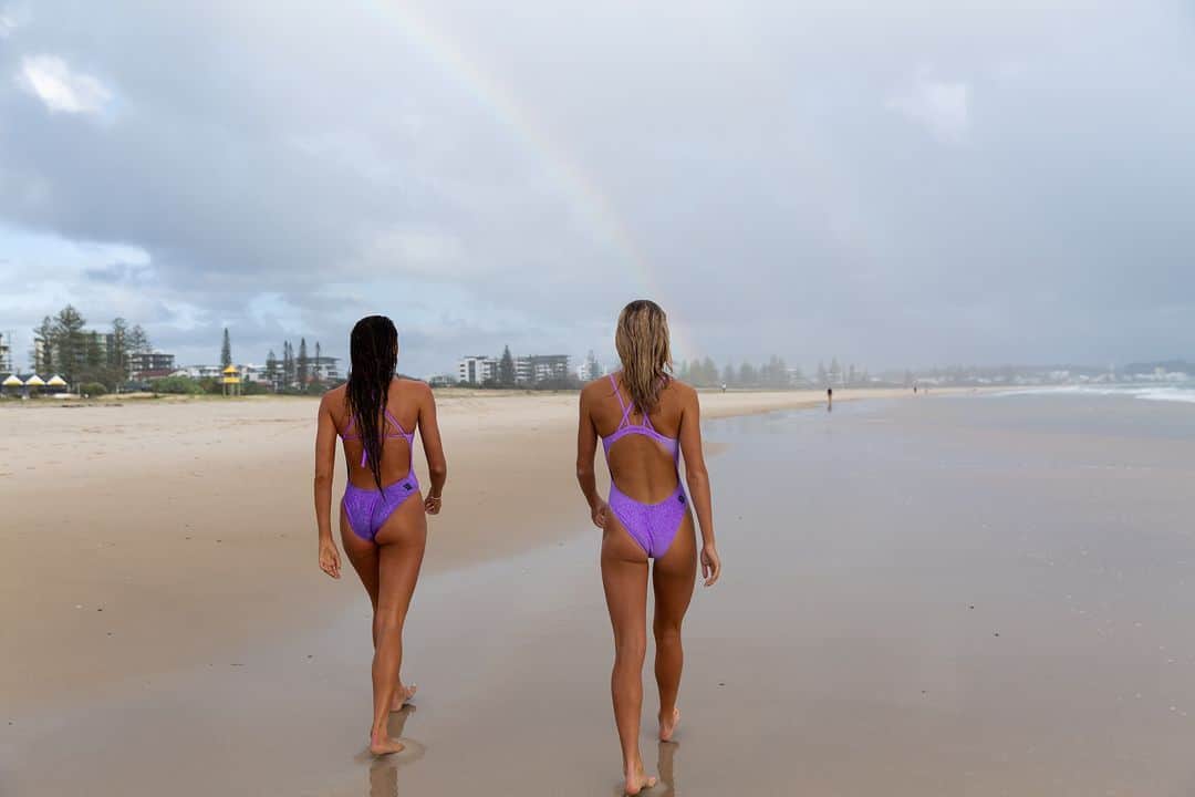 JOLYN Swimwearのインスタグラム：「Chasing rainbows in PURPLE FIZZ 🌈 // #jolynaustralia @laurenkerwick @tara_sos  📷 @calinjjones」