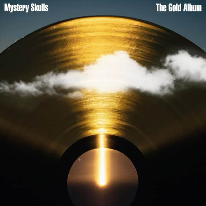 ミステリー・スカルズのインスタグラム：「You are listening to Better Than Ever from the New Mystery Skulls album 💿 The Gold Album 💿 Out May 19th 🙌 Vinyl + CD’s + Tickets to the shows are available now (link in bio) #mysteryskulls」