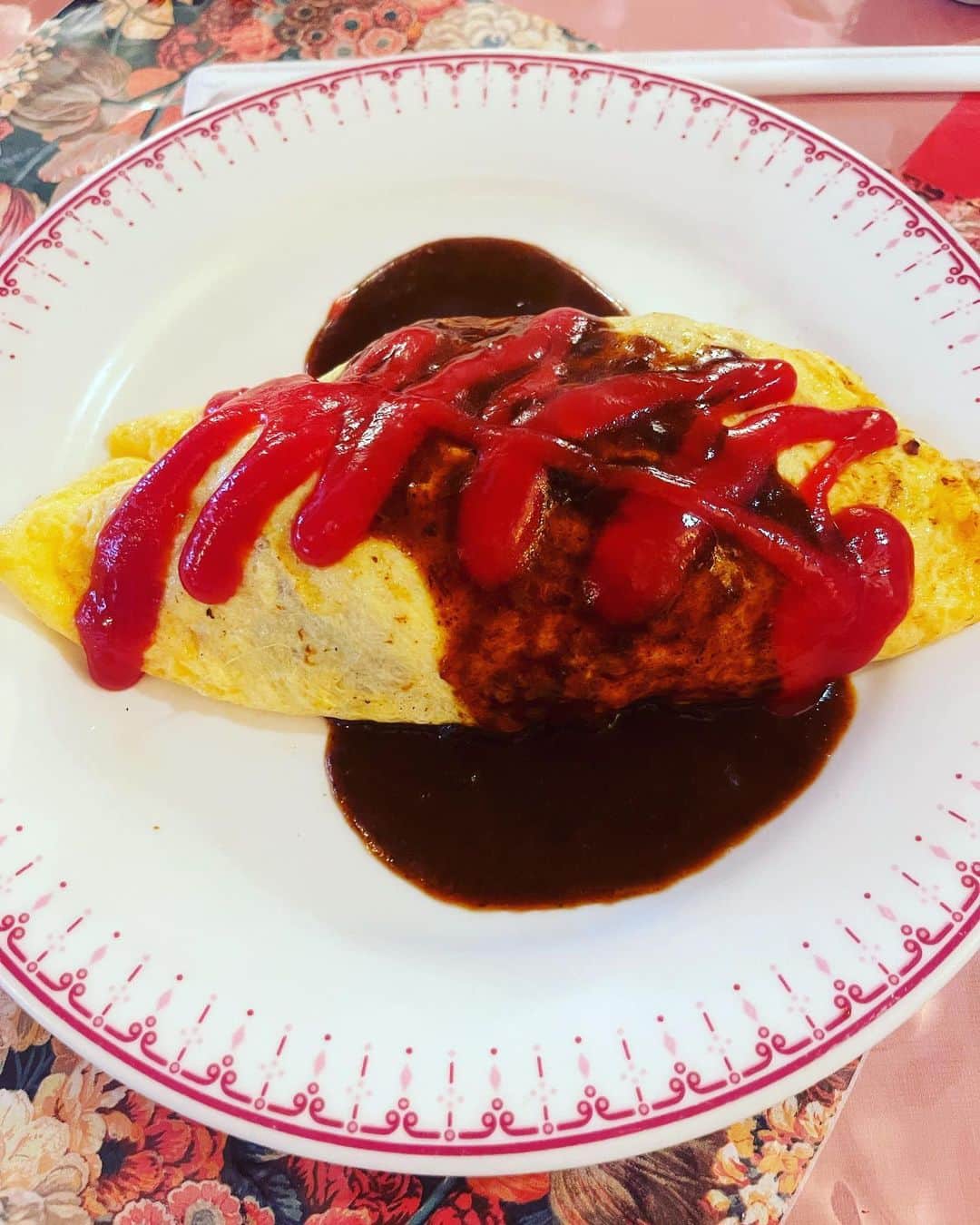 江口拓也のインスタグラム：「今日も今日とて。 ごちそうさまでした。  #オムライス」