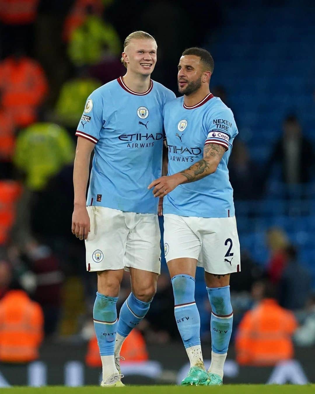 のインスタグラム：「Brilliant second half to get the 3️⃣ points. @erling.haaland a goal machine. Congrats on the record bro🔥」