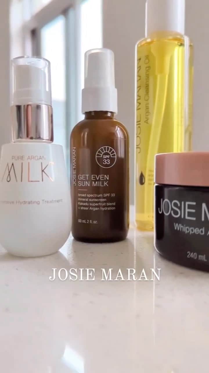 ジョジー・マランのインスタグラム：「Get ready with our friend @shortanddewy  Skincare for everywhere 💦: Argan Cleansing Oil Pure Argan Milk  Get Even Sun Milk SPF 33 Whipped Body Butter」