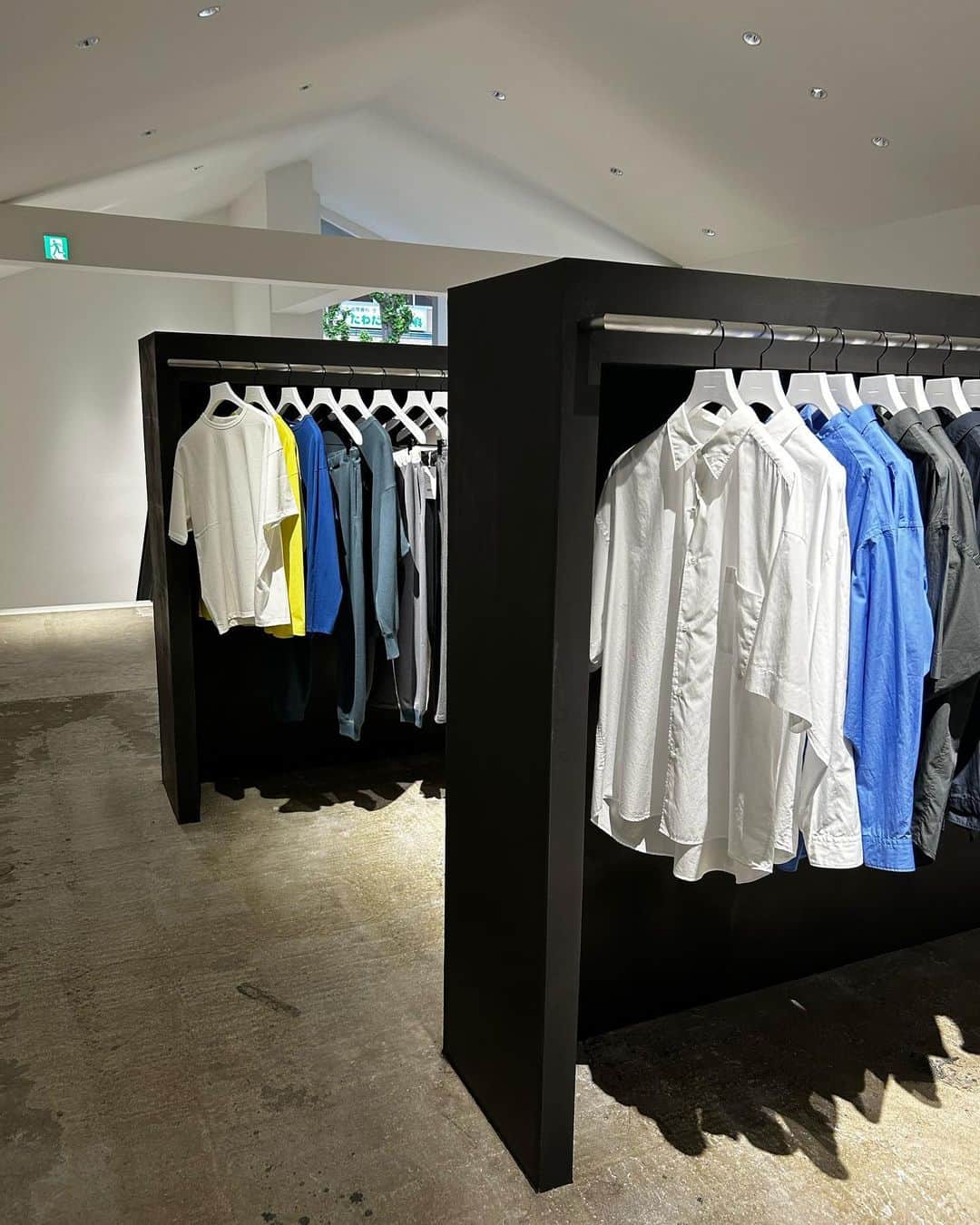 UOMOのインスタグラム