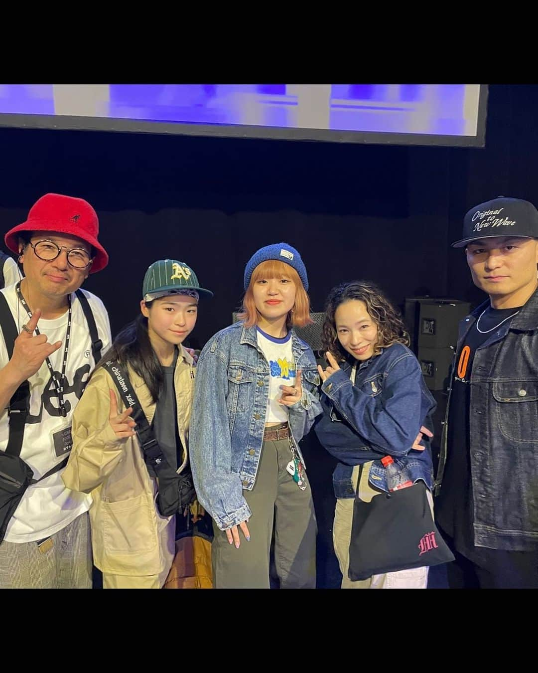 MIKUさんのインスタグラム写真 - (MIKUInstagram)「THE BOOGIE DOWN by Lee  HIPHOP50周年✨ 日本で開催された HIPHOPイベントに 行ってきました✨  @realkenswift さんに お会いできたのも めちゃくちゃ嬉しかったし  アキラさんのBreakin' 見れたのもやっぱり嬉しかったし、  めちゃくちゃ上がる瞬間がありすぎで、 どこから書けばいいのかってくらい… レジェンドの方々や、 久しぶりにお会いできた方々、 だいすきなみんなが たっくさんいて、 #breakin #dj #graffiti  #mc  本当に楽しくって 最高でした🤘🏻🤘🏻🤘🏻  @djmarski さん 最高の時間を ありがとうございました🙏 お疲れさまでした🤘🏻✨  @leejeansjp  @dancerscollection  #theboogiedown  #lee#hiphop」5月4日 9時26分 - miku39_ya