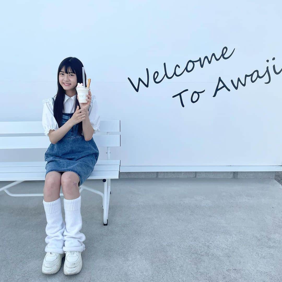豊川亜咲さんのインスタグラム写真 - (豊川亜咲Instagram)「🐳 . Welcome to Awaji 🏝  ミルクシェイク🥛めっちゃ美味しかった🐮💓  #淡路島 #しまカフェ」5月4日 17時45分 - a_chan_1o3o
