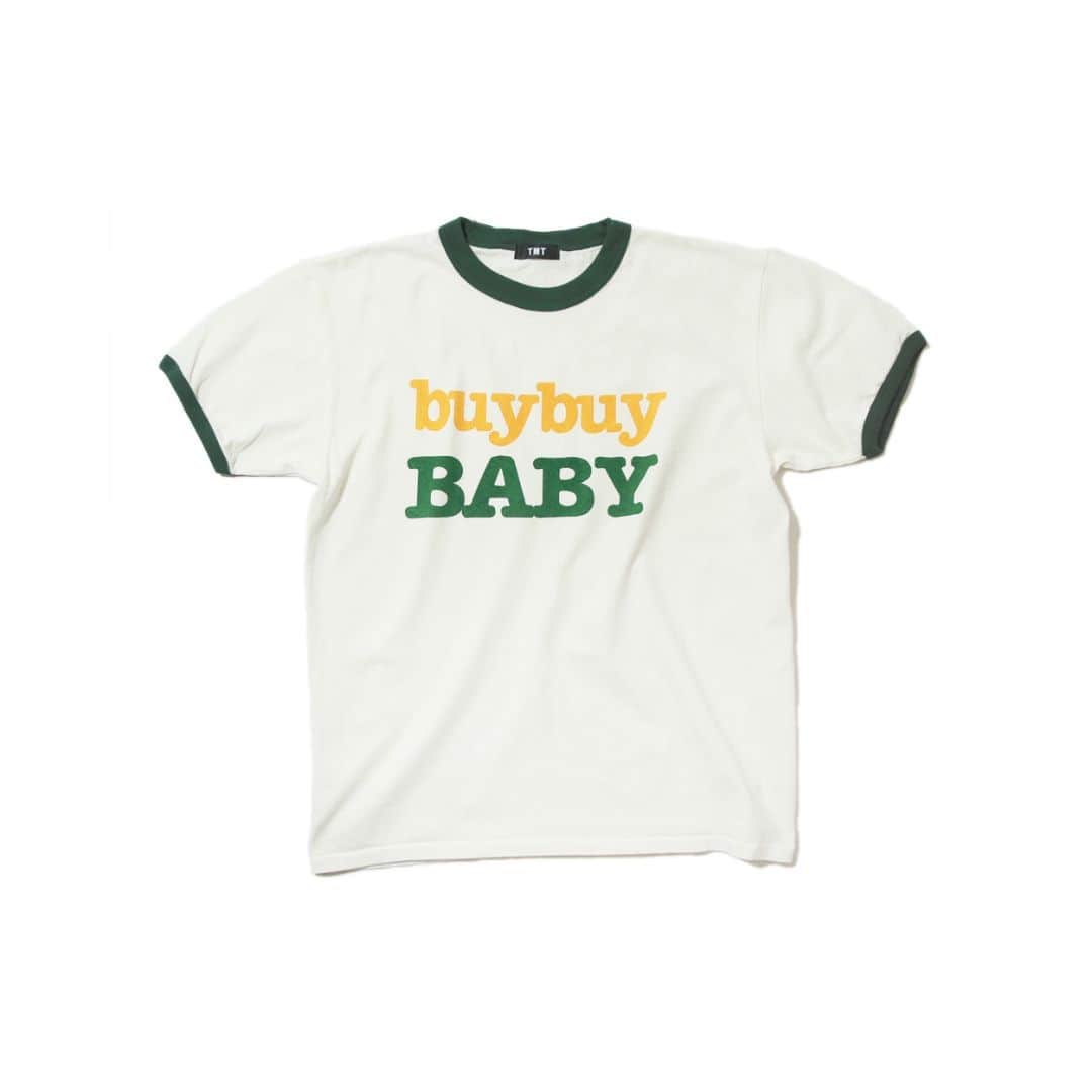 のインスタグラム：「5/3(wed) RELEASE  程よい厚みの生地に、レトロな配色が印象的なリンガーTEE。 デニムと好相性な１枚。     #TMT #tmt」