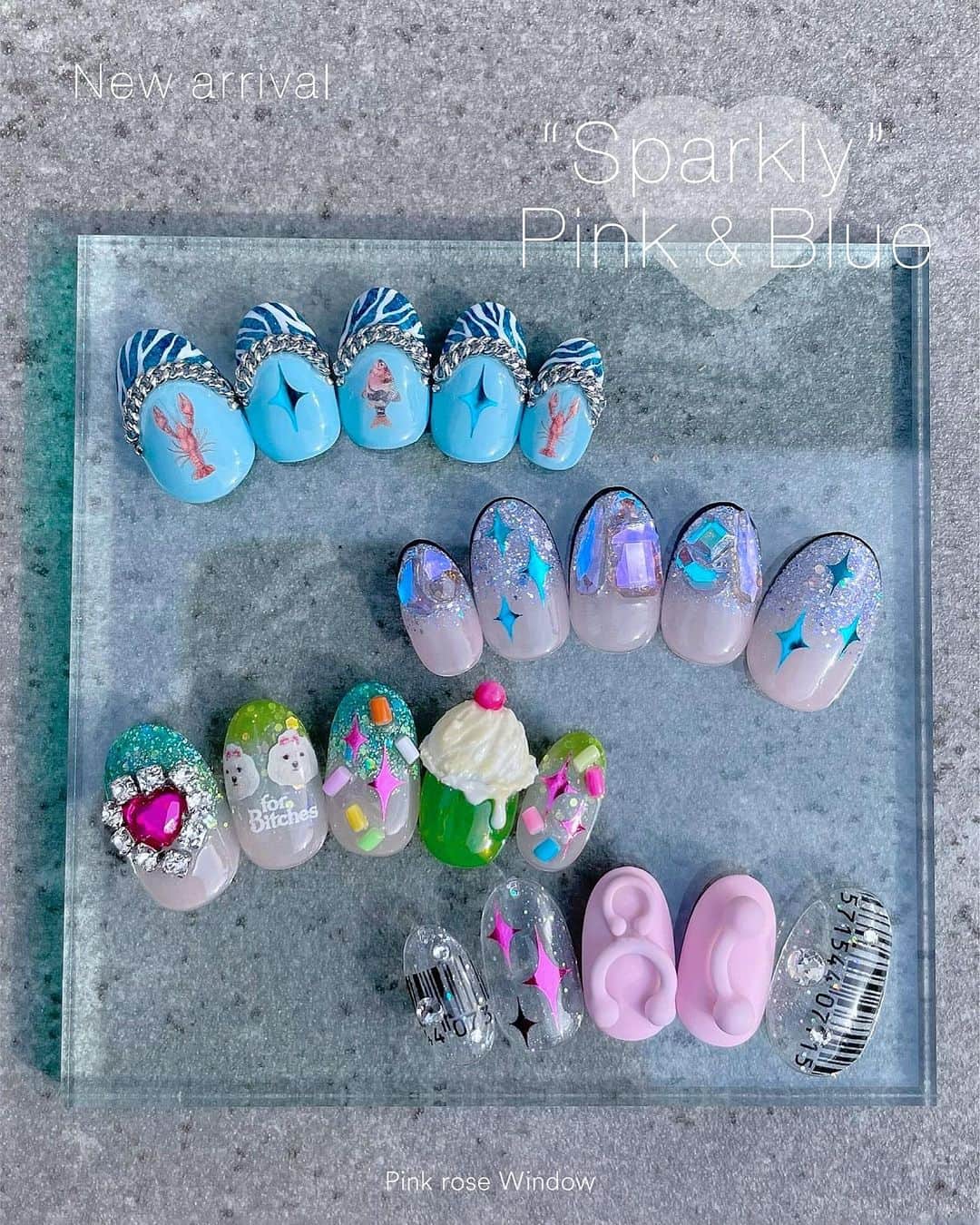 KAI32のインスタグラム：「🐬Big News🐬 . @tsumekira ツメキラから プロデュースさせて頂いた新作シールが5月〜 発売となります👏🏻 . 〝Sparkly 〟✨ 光り、輝きをテーマにキラキラの メタリックシールをデザインしました！ネイルにランダムに散りばめるだけでトレンド感のあるポップな仕上がりに…❤︎ カラーはモノクローム、シルバー、オーロラの３色展開に新色のメタリックピンク、メタリックブルーが仲間入り‼︎ 初夏、夏にぴったりのカラーだから是非使ってね😛 . . ⬛️商品名 Sparkly  metallic pink Sparkly  metallic blue . . #pinkrosewindow #pink_rose_window」