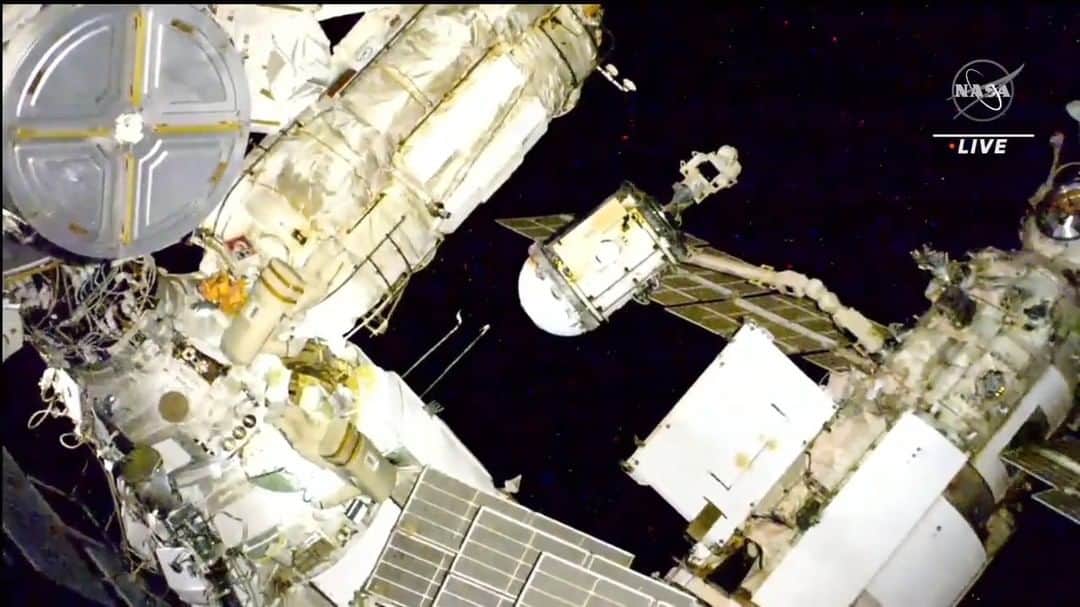 国際宇宙ステーションさんのインスタグラム動画 - (国際宇宙ステーションInstagram)「This time-lapse video ...