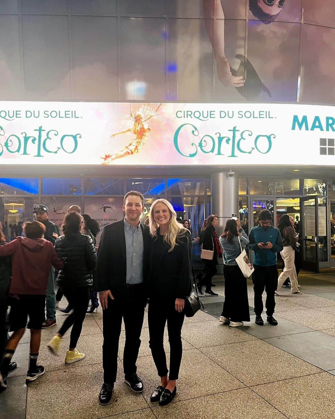 ベン・サヴェージのインスタグラム：「Magical night at Cirque du Soleil」