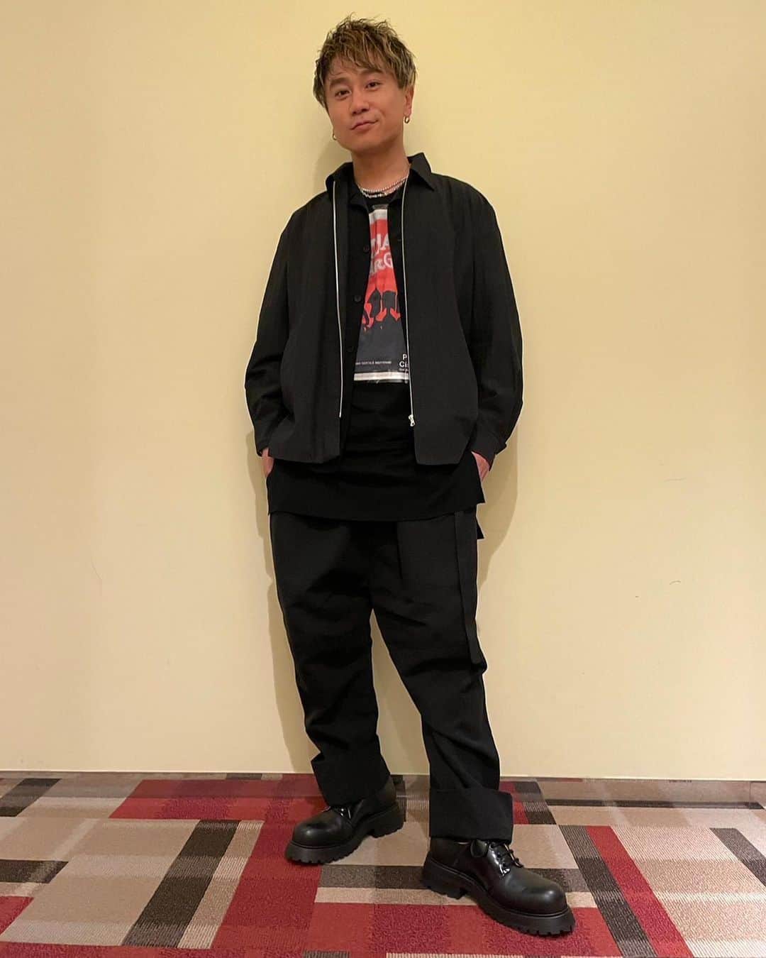 KIMI のインスタグラム：「踊る❗️さんま御殿‼️ DANCING SANMA PALACE  AVALANCHE👑  @avalanche_goldandjewelry  @kayzabro_ds455   ありがとうございます🙇‍♂️✨‼️  #DAPUMP #サンライズムーン #サンズム #踊るさんま御殿」