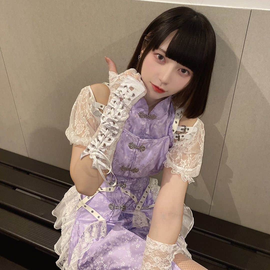 やねのインスタグラム：「こんちには〜＾­­-＾ もうすっかり5月ですね〜＾­­-＾  なんと5月の#消費者月間 の #PR をたんとうすることになりましたよ〜！  今年は｢デジタルで深まる、消費者生活術 〜デジタル社会の進展と消費者のくらし〜｣がテーマとのこと！  最近はデジタル社会がすごいスピードで発展していて便利なこともたくさんある反面大変なこともたくさんありますよね〜֊ ̫ ֊ トラブルは避けたいですよね、、֊ ̫ ֊ 一緒にお勉強していきましょ〜  ↓↓消費者庁ウェブサイト（「令和 5 年度消費者月間シンポジウム」の開催について） https://www.caa.go.jp/notice/entry/032922/  #PR #消費者月間 #消費者庁 #デジタル」