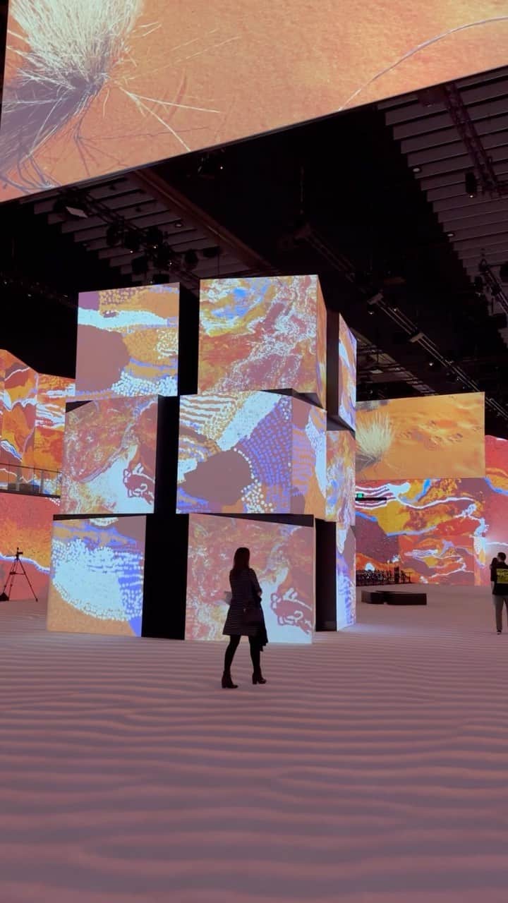 Australiaのインスタグラム：「Okay, clear your schedules! 🎆 Mark your calendars for 23 June; @thelumemelbourne have announced their newest exhibition: Connection ❤️ This immersive experience in Narrm (@visitmelbourne) showcases First Peoples’ art and music on a scale that must be seen to be believed. Featuring over 110 visual and musical artists, including @konstantina_aboriginalart, @waynequilliam, @sarritaking_artist, @dabakerboy and @gavinwanganeenart, it’s the largest representation of First Peoples’ art and culture ever assembled!   🎟️: @thelumemelbourne: Connection   📍: @visitmelbourne - home to the Wurundjeri Woi-wurrung and Bunurong Boon Wurrung peoples.   #seeaustralia #comeandsaygday #visitmelbourne #visitvictoria」