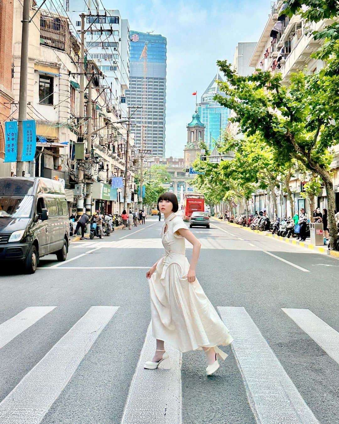 あさぎーにょさんのインスタグラム写真 - (あさぎーにょInstagram)「中国でのコーデまとめ🇨🇳 夜景の似合うオンナになりたくて…  #海外旅行 #旅行#上海#中国 #日本穿搭」6月2日 18時35分 - asagiinyo
