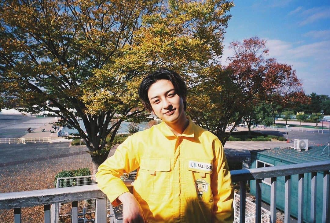 新原泰佑さんのインスタグラム写真 - (新原泰佑Instagram)「『 #JAいるま野』さんの #広報大使  に就任して1年、野菜の収穫をしたり お祭りに参加したりと、地元の魅力を改めて感じることができました💫  もっともっと魅力を皆さんにも伝えたい！  ということで... 今年もまた大使やらせていただきます🔥  色々と企画も計画しておりますので 皆さんお楽しみに‼️」6月2日 18時46分 - taisukeniihara.official