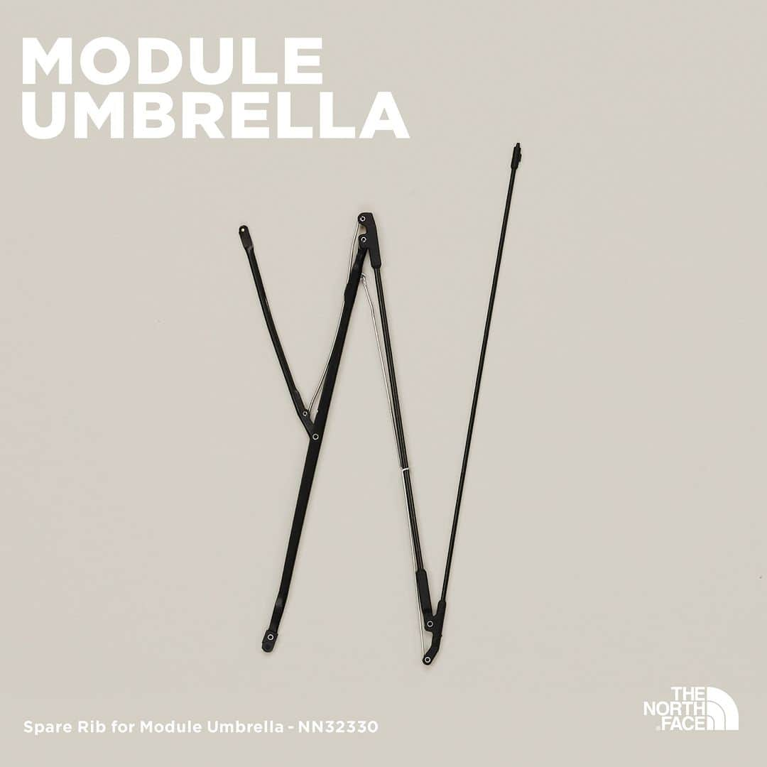 THE NORTH FACE JAPANさんのインスタグラム写真 - (THE NORTH FACE JAPANInstagram)「【Module Umbrella】 リペア・カスタム可能な折りたたみ傘のニュースタンダード 世界の中でも降雨量の多い国、日本。そんな環境に適した、新しい折りたたみ傘がTHE NORTH FACEからデビューします。最大の特長は自身で分解修理可能なオリジナル構造。日常の利用でも破損しがちな生地・骨・中棒をスペアパーツとして展開し、たとえどこかが壊れても、自身でメンテナンスをして使い続けることができます。  愛着をもって一つのプロダクトを長く使うことは、私たちの心に豊かさをもたらすだけでなく、無駄を減らし、持続可能な未来を実現することにも繋がります。Module Umbrella（モジュールアンブレラ）は、これからの傘の在りかたを考えた、折りたたみ傘のニュースタンダードです。  #thenorthface #moduleumbrella #傘 #サスティナブル」6月2日 11時59分 - thenorthfacejp