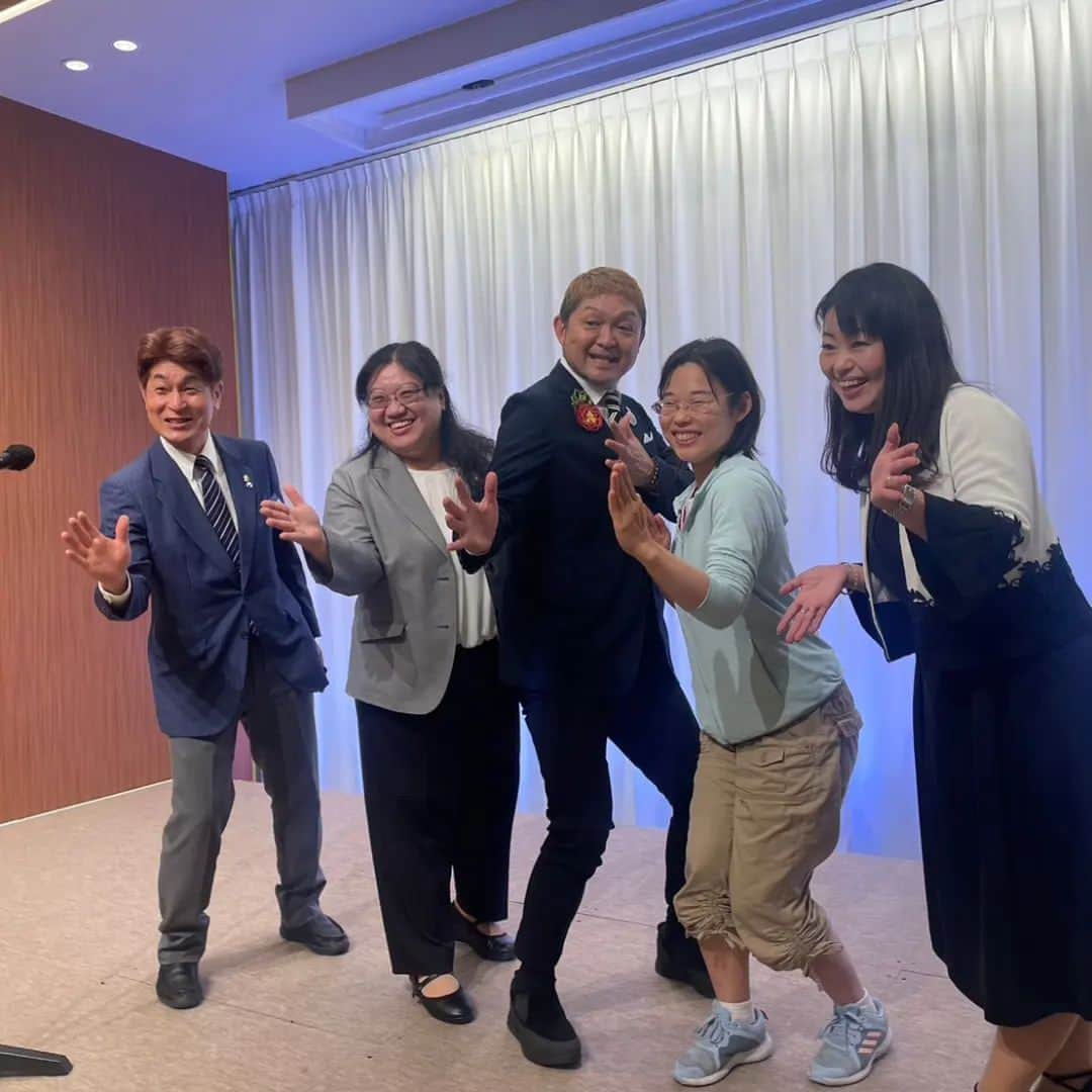 松本隆博さんのインスタグラム写真 - (松本隆博Instagram)「。⁡⁡ ⁡香川県高松市倫理法人会⁡ ⁡「家族の絆、親子の絆」⁡ 「働くとは 感謝のマネジメント」⁡ ⁡ ⁡昨日夜のナイトセミナー、⁡ ⁡本日のモーニングセミナー、⁡ ⁡共に無事、大成功‼️‼️‼️‼️⁡ ⁡ありがとうございます😊⁡⁡ ⁡⁡⁡とっても僕も感動しました、⁡ ⁡共々にこれからも頑張りたい💪⁡ ⁡⁡ 還暦少年 松本隆博⁡」6月2日 12時20分 - takam0210