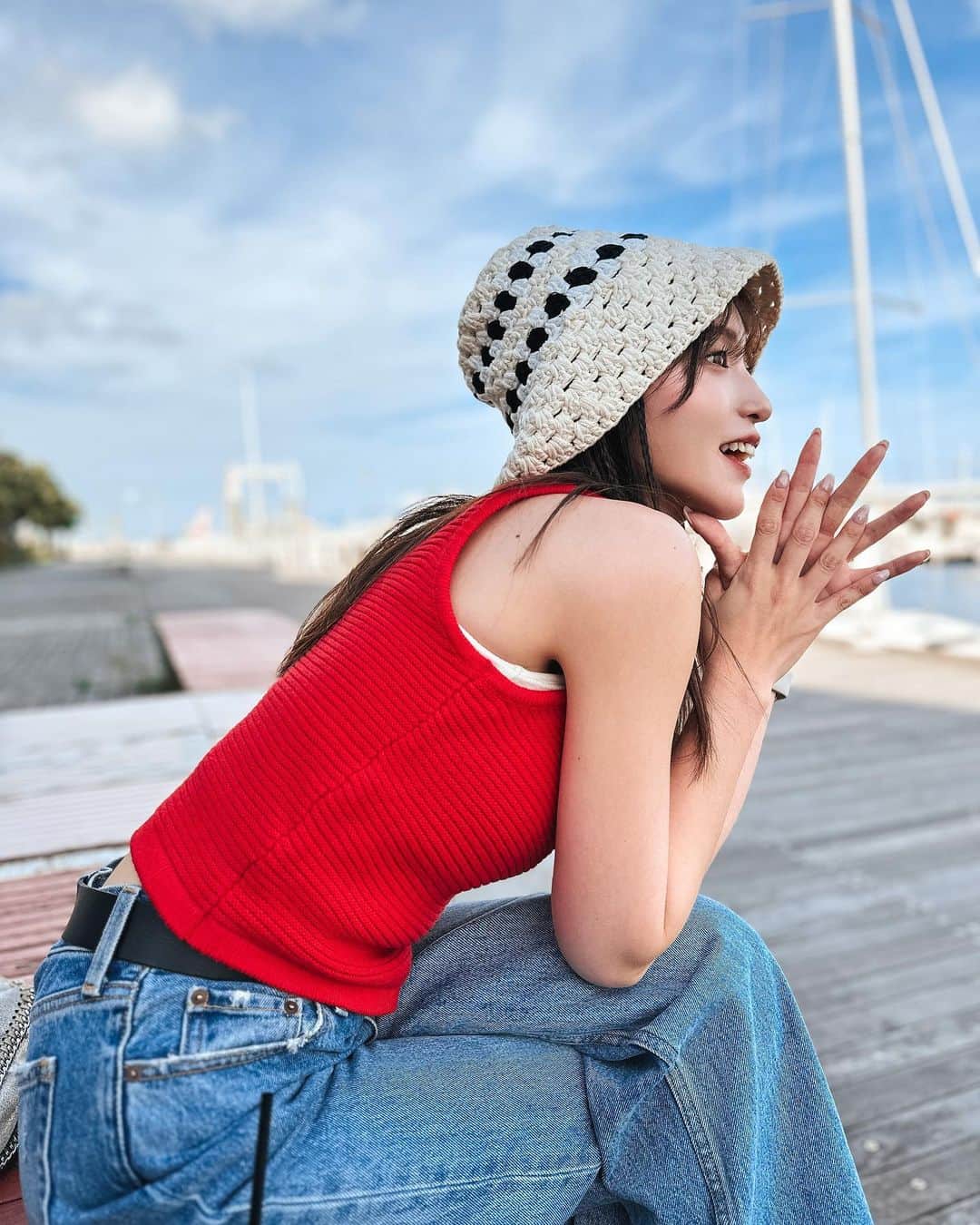 引地裕美のインスタグラム：「Hello🙌🏻June🩵🐌☔️☀️  あっという間に6月〜！ 今月もよろしくお願いします🫶🏻  今週末はSUPERGT 第３戦 鈴鹿🏎️🎡🩶🩶🩶 あとでスケジュール載せるね🗓️  #ゆうみ服 🧺#moussy  #UMine #japan #옷스타그램 #데일리룩 #코디스타그램 #每日穿搭 #일본 #얼스타그램 #照片 #粉我 #japanesegirl」