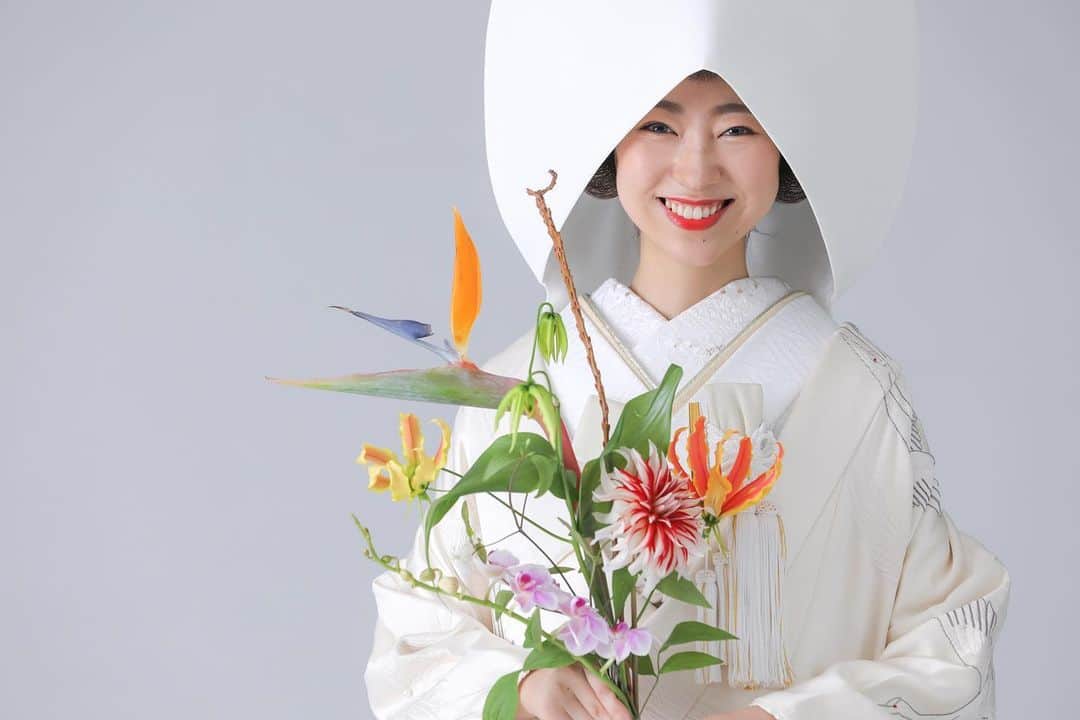 三浦由衣さんのインスタグラム写真 - (三浦由衣Instagram)「💐  白無垢と 綿帽子。  #wedding」6月2日 13時00分 - miura_yui_