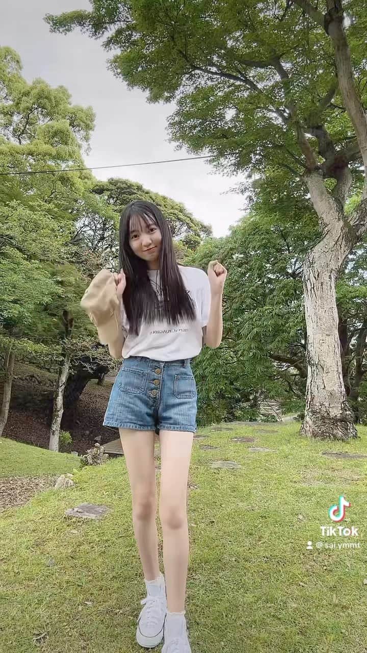 のインスタグラム：「お久しぶりになっちゃった💦 梅雨だね〜 雨嫌い😿  #07 #fjk #tiktok #夏コーデ #山本紗衣」