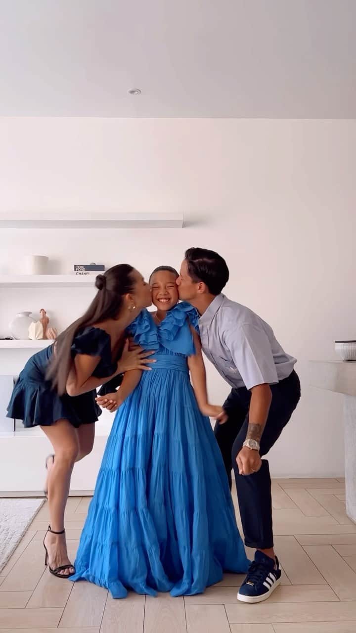 のインスタグラム：「Yesterday was our firstborn’s big day, it was a day all about her, celebrating her first big step in her educational life ❤️🙏🏼 @kiyomisuebachdim we are so proud of you, you’re growing into a very sweet, humble, smart and loving young lady ✨ You are our everything! We love you ❤️ Our first child in secondary!! #teamBachdim」
