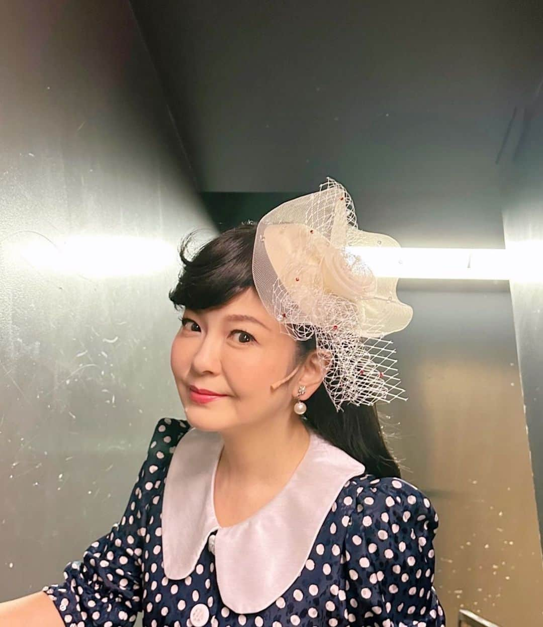 南野陽子のインスタグラム：「初日を迎えたと思ったら、もう9ステージ終えてました😅💦 『泣いたらあかん』大阪新歌舞伎座6月20日まで‼️お待ちしています😊✨ そして、夜はテレビだわ😅💦 　　　　　　　 　　　　　　　　　　 📺NHK「ファミリーヒストリー」 6月2日(金)22:00〜22:45 6月6日(火)23:50〜24:35(再)  🎭 大阪新歌舞伎座 松尾波儔江 三十三回忌追善  『泣いたらあかん』 チケット発売中 2023年5月28日(日)〜6月20日(火) https://www.shinkabukiza.co.jp/perf_info/20230528.html  🎭 博多座 松尾波儔江 三十三回忌追善  『泣いたらあかん』 チケット販売中 2023年7月1日(土)〜7月23日(日) https://www.hakataza.co.jp/sp/lineup/202307/naitaraakan/index.php  📖集英社　南野陽子写真集「FLOWERS Another edition」週プレグラジャパン！ほか主要電子書店にて販売中  📻 文化放送「須田慎一郎 南野陽子の 誰にもわかる"経済学"」 毎週土曜日 1 7 : 3 0 ～ 1 7 : 4 5   #6月 #NHK #ファミリーヒストリー #集英社 #FLOWERS Another edition #ラジオ #舞台 #新歌舞伎座 #博多座 #南野陽子 #nanno」