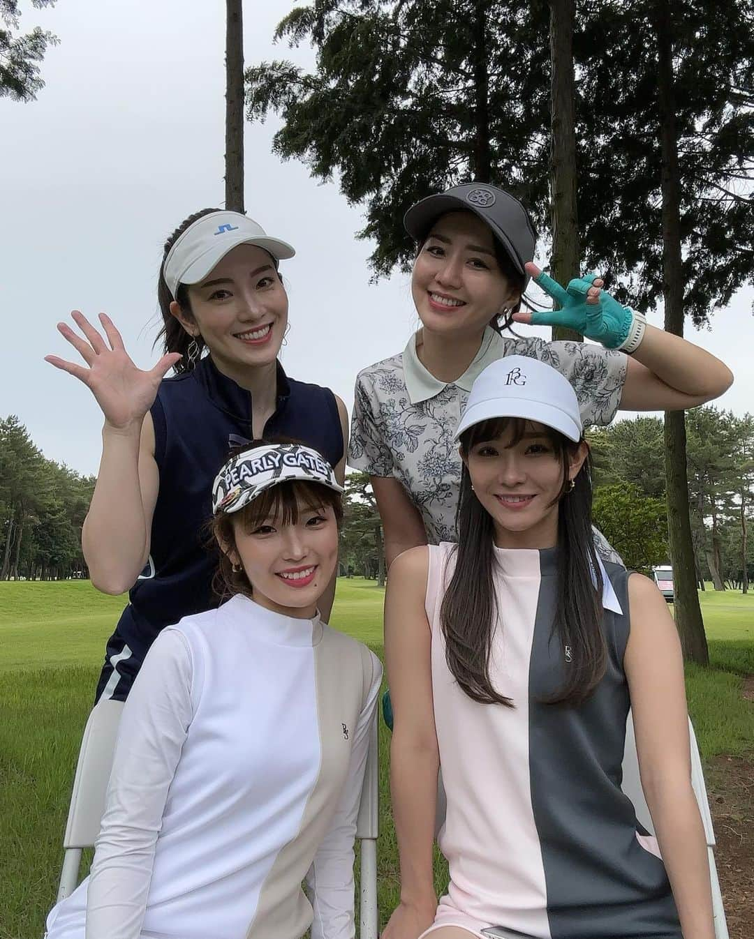 西村いちかさんのインスタグラム写真 - (西村いちかInstagram)「rienda golf cup⛳️ ゆいちゃんが誘ってくれて参加してきました🫶  グレーとピンクのバイカラーワンピ着てったよ🫰  普段ピンク選ばない勢だけどリエンダのピンクはどれも着やすそうで可愛い🥹🫶  みんなでワイワイ楽しかった🥰  華やかで素敵なコンペに参加できて幸せな時間を過ごしました🥰  @rienda_golf   #rienda #riendagolf #golf #golfswing #スイング動画 #ゴルフ女子 #ゴルフ男子 #ゴルフ場 #ゴルフコーデ #ゴルフウェア #ゴルフスイング #골프스윙 #골프패션 #골프웨어」6月2日 15時19分 - ichika_nishimura