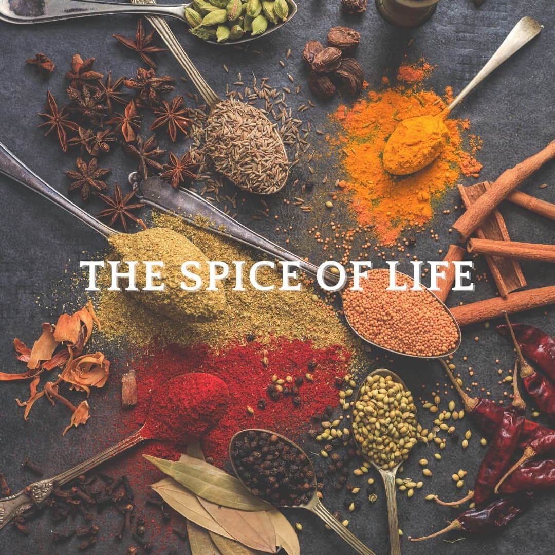 アメリカ大使館さんのインスタグラム写真 - (アメリカ大使館Instagram)「今日ご紹介する"Spice of life"は、「人生のスパイス」という意味で使われるイディオムです。これは、単調で同じことを繰り返すよりも、多様性や新しい経験が人生を豊かにするという考えを表現しています。  使い方はこんな感じ↓  I love my job, but I've done the same tasks for a long time. I decided to move jobs to try something new. After all, variety is the spice of life. 私は仕事が大好きですが、長い間同じタスクをこなしてきました。そこで、新しいことに挑戦するために転職を決めました。何しろ、変化は人生のスパイスですからね。  #イディオム #Idiom #英語学習 #英会話 #留学」6月2日 17時00分 - usembassytokyo