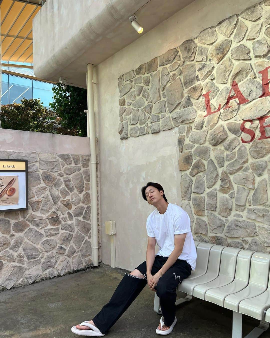 チェテファンのインスタグラム：「😌」