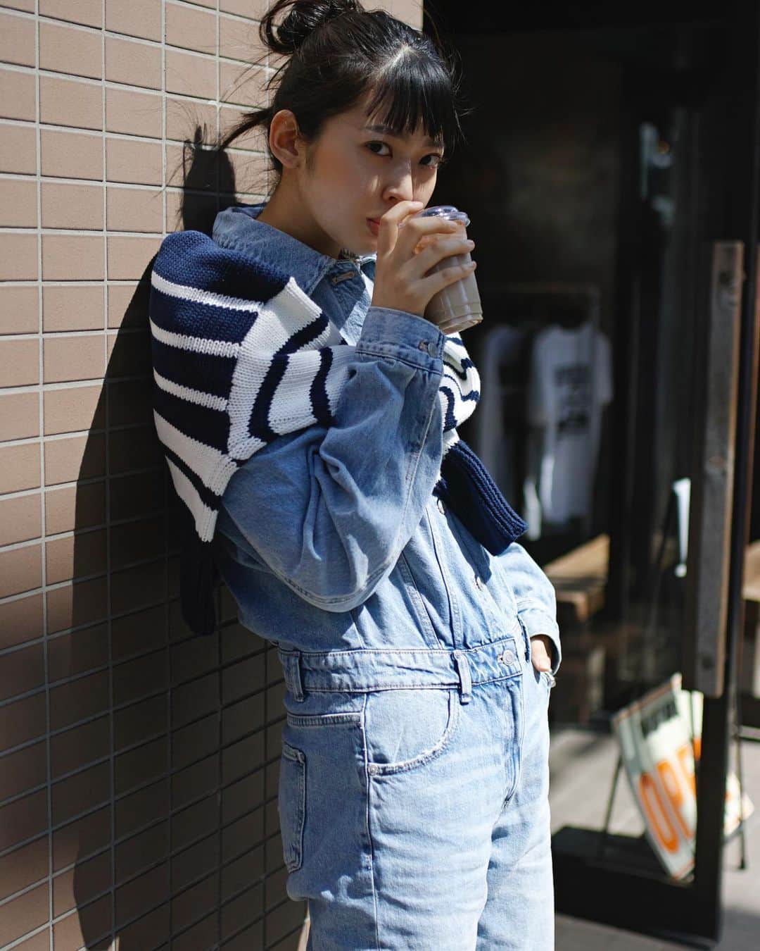 伊藤友奈さんのインスタグラム写真 - (伊藤友奈Instagram)「#cofffeetime#tokyocafe #camelblack#shibuya #cafe#fashionstyle#modeling」6月2日 17時20分 - youna.ito